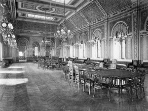 Le salon de la roulette, Monte Carlo, Monaco, vers les années 1910
