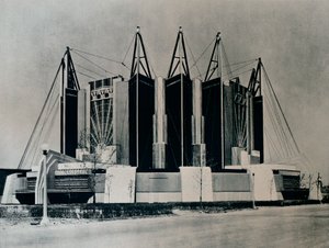 Le bâtiment des voyages et des transports, 1932-1933 - Unbekannt