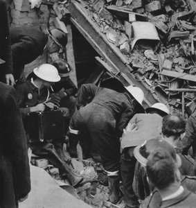 La recherche continue, 1941-1942