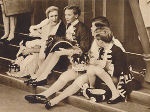 Épuisé, 1937 - Unbekannt