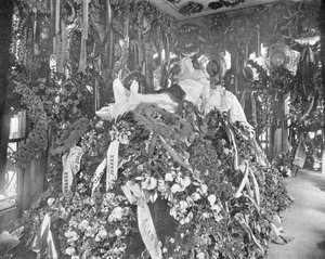 Tombe de Juarez, cimetière de San Fernando, Mexico, vers 1900 - Unbekannt