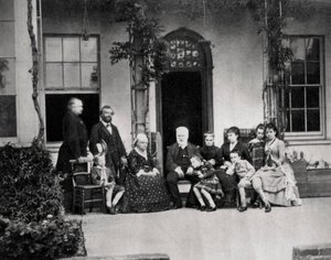 Victor Hugo, romancier français, en exil à Guernesey - Unbekannt