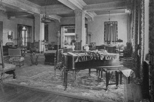 Vue du salon, Gaylord Apartments, Los Angeles, Californie, 1924 - Unbekannt