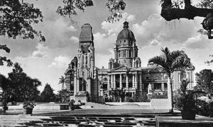 Mémorial de guerre et hôtel de ville, Durban, Afrique du Sud - Unbekannt