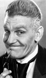 Will Hay, comédien et acteur britannique, 1934-1935