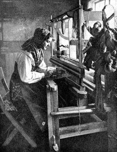 Femme utilisant un métier à tisser, Suède, 1936