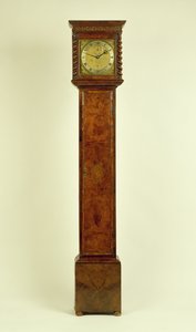 Horloge à long boîtier en noyer de Charles II, par Charles Gretton (fl.1672-1733) - Unbekannt Unbekannt