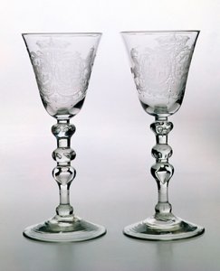 Gobelet à balustre léger de Newcastle avec gravure armoriale hollandaise, XVIIIe siècle - Unbekannt Unbekannt