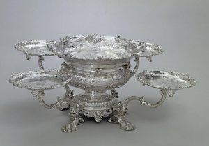 Centre de table Newdegate par Paul de Lamerie, 1743 - Unbekannt Unbekannt