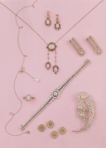 Sélection de bijoux édouardiens et Art Déco : boucles d