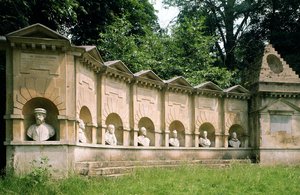 Stowe, Temple des Dignitaires Britanniques, conçu par William Kent vers 1735, Buckinghamshire, Royaume-Uni