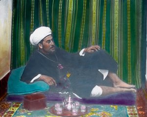Arabe prenant le thé