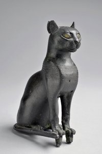 Bastet. Statuette en bronze. Basse Époque (750-332 av. J.-C.) Égypte - Dim en cm 13 - Numéro d