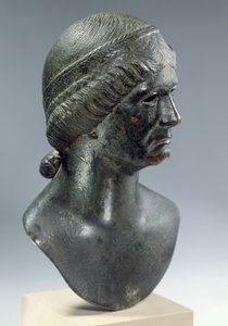 Tête en bronze d