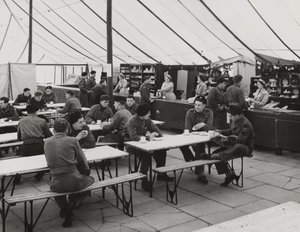 Tente de cantine, camp d