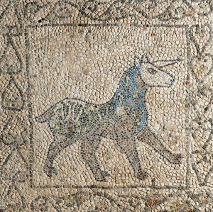 Quatrième croisade, fragments de mosaïques représentant une licorne - Benjamin Baud