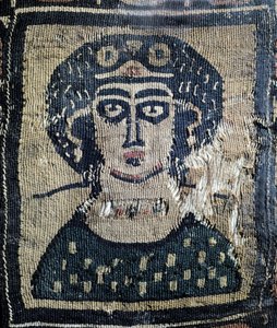 Tissu copte avec un portrait de femme - Leopold Blonder