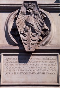 Blason sur le château royal de Wawel à Cracovie, Pologne - Benjamin Baud