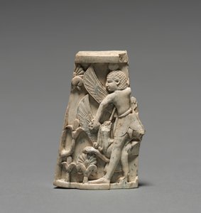 Plaque décorative : Homme et griffon en combat, 900-800 av. J.-C. - Unbekannt