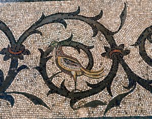Détail du sol de la basilique paléochrétienne d