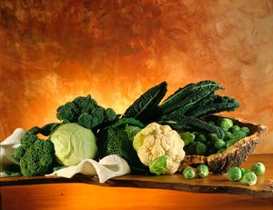 Régime : nature morte avec choux (brocolis, chou-fleur, choux de Bruxelles).