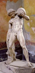 Figure ivre, romaine (marbre)