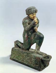 Hammurabi, roi de Babylone, priant devant un arbre sacré, vers 1750 av. J.-C. (bronze et or) - Unbekannt