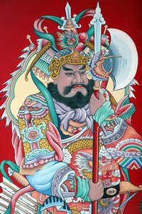 Temple bouddhiste chinois Hoi Tuong Te Nguoi Hoa. Peintures de figures de gardiens sur la porte. Phu Quoc. Vietnam. - Unbekannt