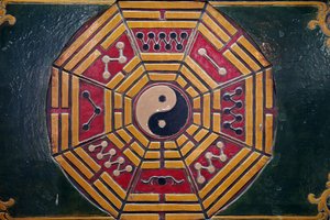 Pagode taoïste Khanh Van Nam Vien. Symbole du Yin Yang