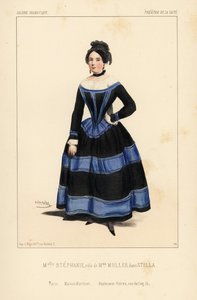 Mlle Stéphanie en tant que Madame Muller dans "Stella" d