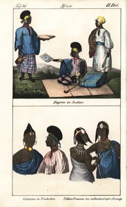 Femmes soudanaises en robe rayée. En dessous, des femmes de Tombouctou (Mali) et des femmes Tibbo du Sahara. Lithographie pour le livre : « Galerie complète en tableaux fidèles des peuples d