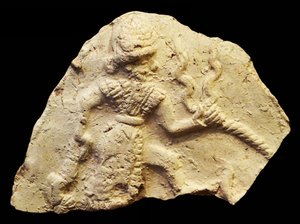 Tablette représentant le dieu de la tempête Ishchali, Isun Larsa, Babylone, Mésopotamie, vers 2000-1600 av. J.-C. - Unbekannt