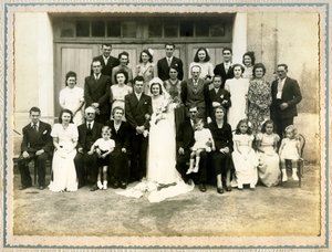 Photographie de mariage, à Lure, France, entre 1940 et 1950 - Unbekannter Künstler