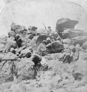 Une résistance désespérée à la rivière Modder, Afrique du Sud, 2e guerre des Boers, 18 décembre 1899 - Underwood and Underwood