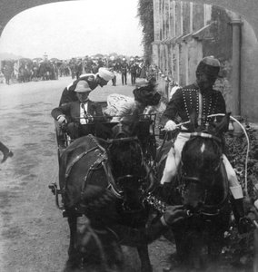 Lord et Lady Curzon à Christ Church, Simla, Inde, 1903
