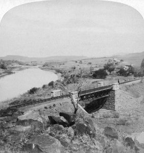 Pont Pom-pom et station télégraphique du quartier général boer, rivière Tugela, Natal, Afrique du Sud, 1901