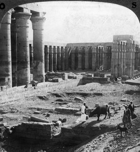 Le Temple de Louxor, Thèbes, Égypte, vers 1900