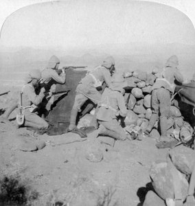 Troupes défendant New Zealand Hill, Slingersfontein, Afrique du Sud, 25 janvier 1900 - Underwood and Underwood