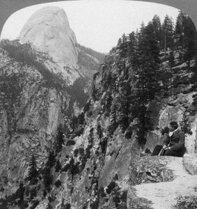 Vue du canyon du glacier vers Half Dome, vallée de Yosemite, Californie, USA, 1902 - Underwood and Underwood