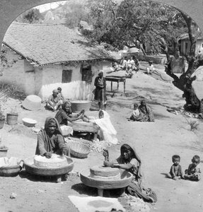 Vie de village, Inde, années 1900 - Underwood and Underwood