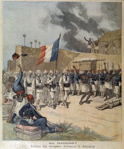Entrée du drapeau français à Abomey (Dahomey = Bénin aujourd
