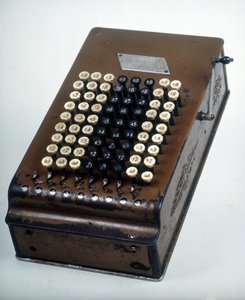 Calculatrice Felt : le Comptometer