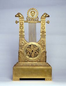 Horloge de cheminée en forme de harpe - Unknown artist