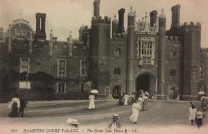 Le grand portail et la façade ouest, avant 1909 (carte postale) - Unknown Artist