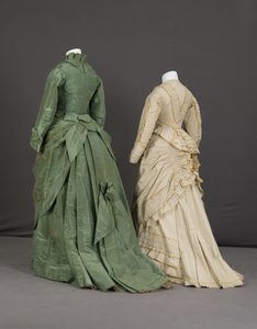 Robe de trousseau - Unknown artist