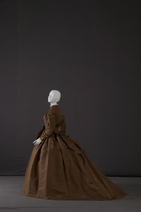 Robe de trousseau - Unknown artist