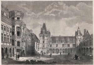 Vue extérieure du château de Blois avec l