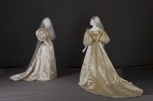 Robes de mariée - Unknown artist