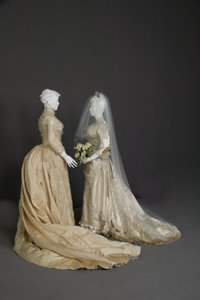 Robes de mariée - Unknown artist