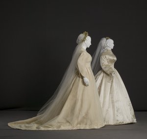 Robes de mariée - Unknown artist